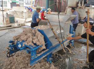 雙螺旋壓榨機（蝦殼）